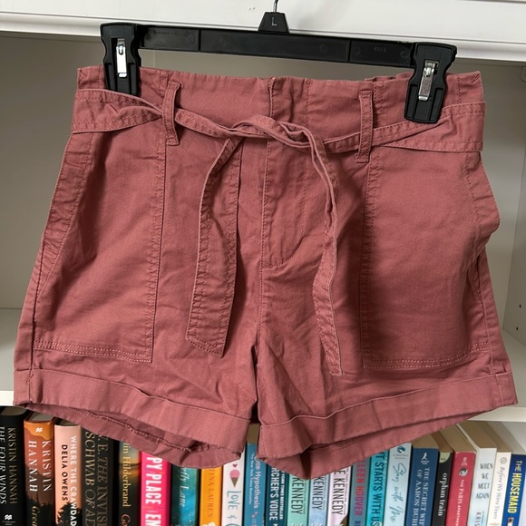Paper bag shorts - Picture 1 of 8
